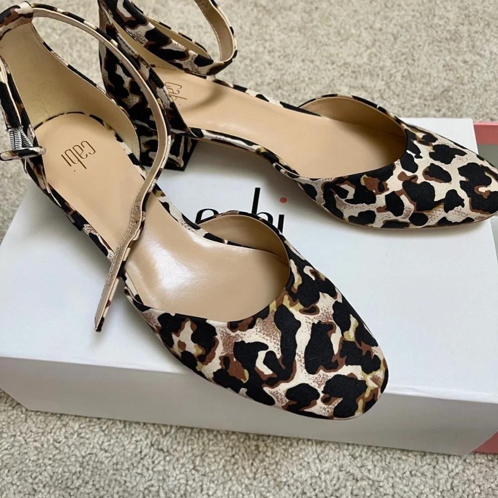 CABI LEOPARD KIKI 6020 NEW IN BOX ANKLE STRAP HEELS-SIZE 9